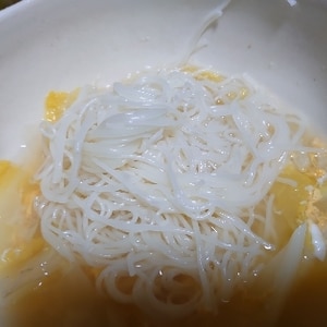 そうめんで温まろう！鶏肉入りにゅうめん